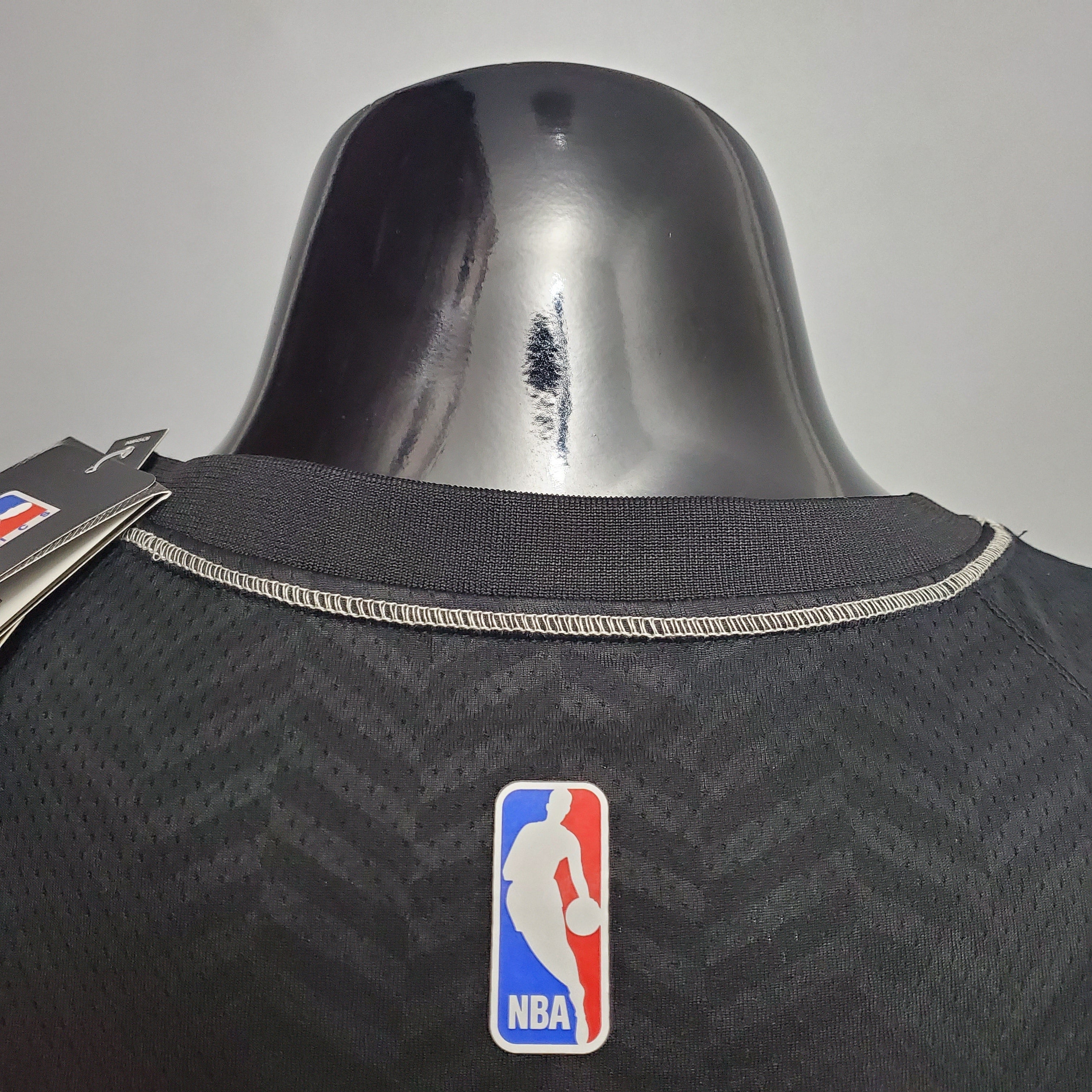 Brooklyn Nets (City Edition Black)