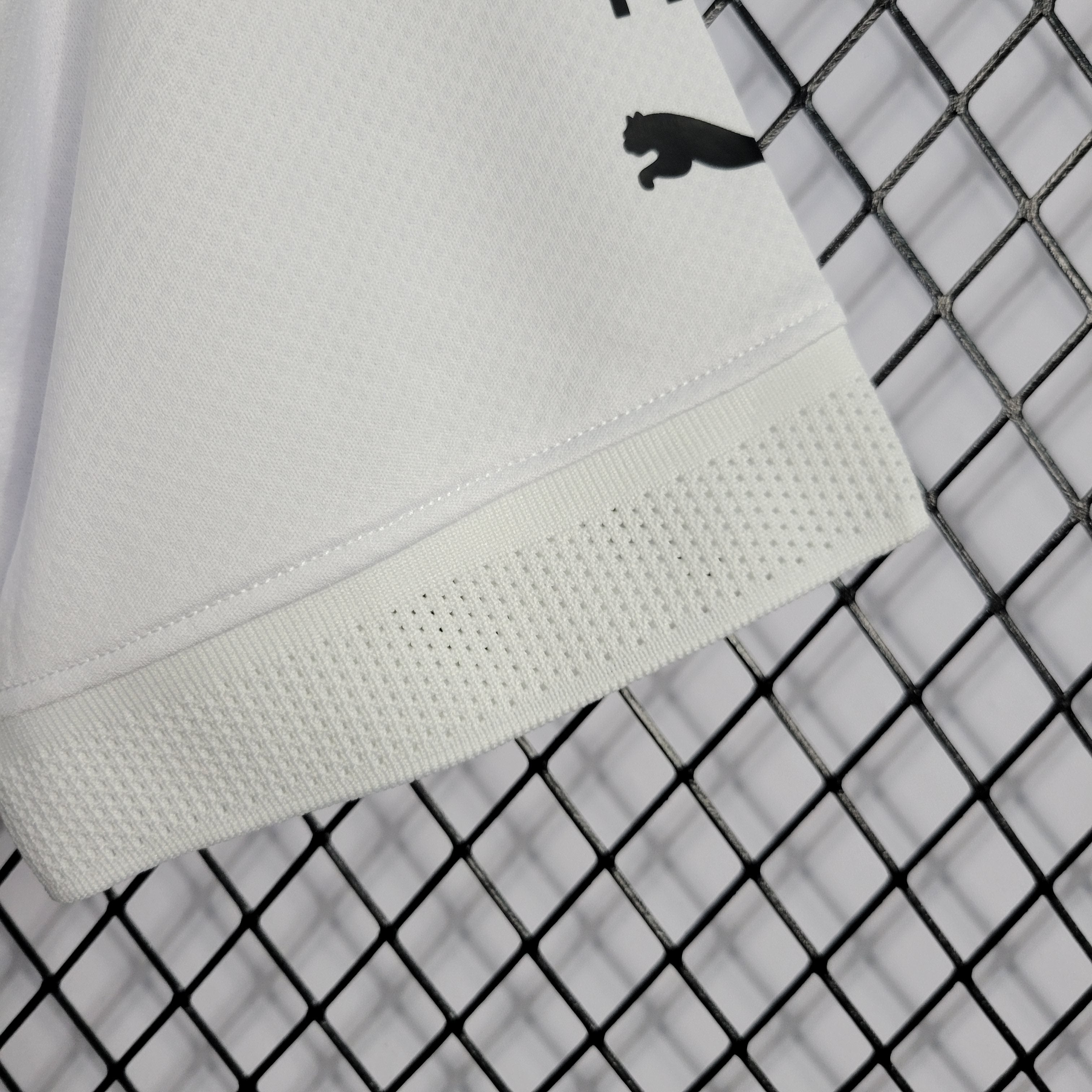 Valencia 2022/23 (Primera equipación)