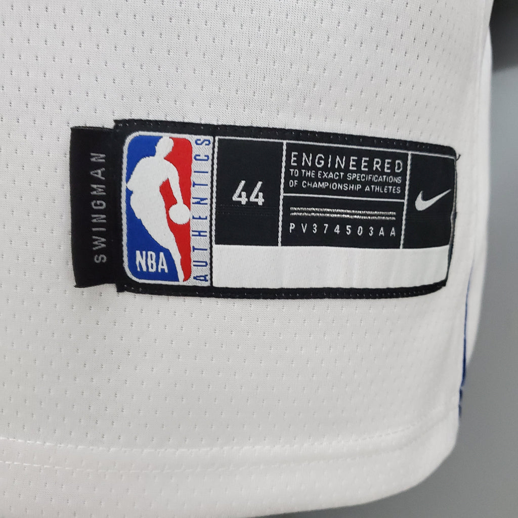 Dallas Maverick (lone ranger home white)