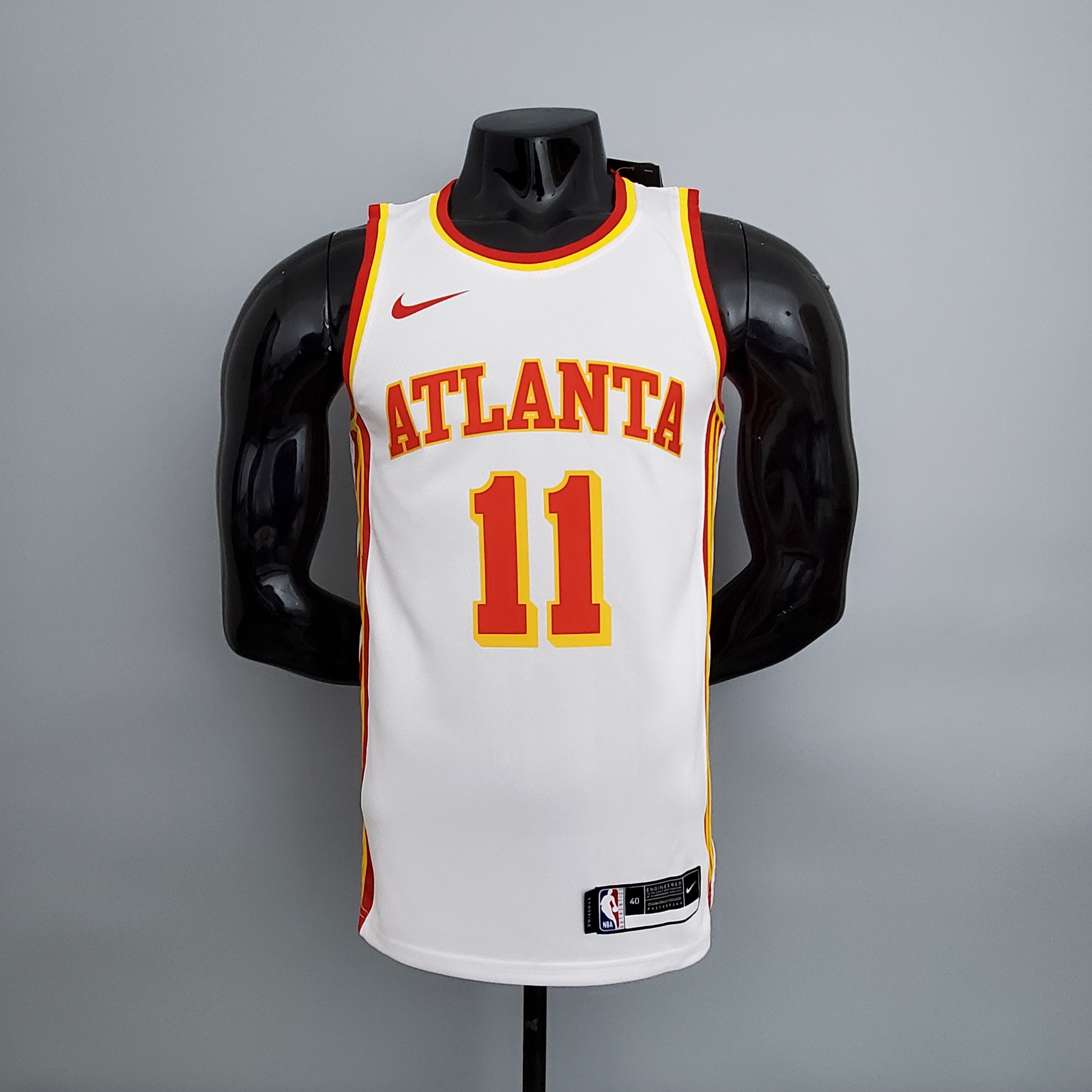 Atlanta Hawks (white)