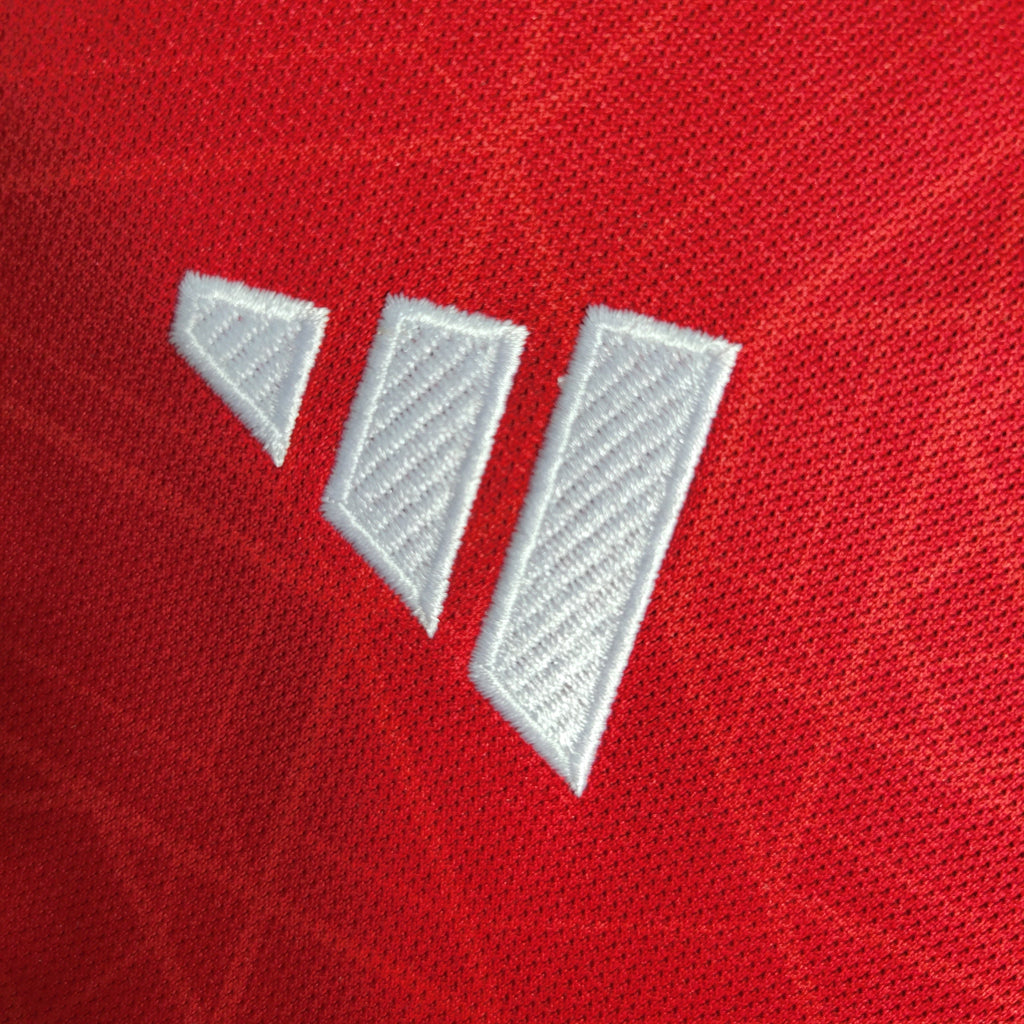 Manchester United 2023/24 (Primera equipación)