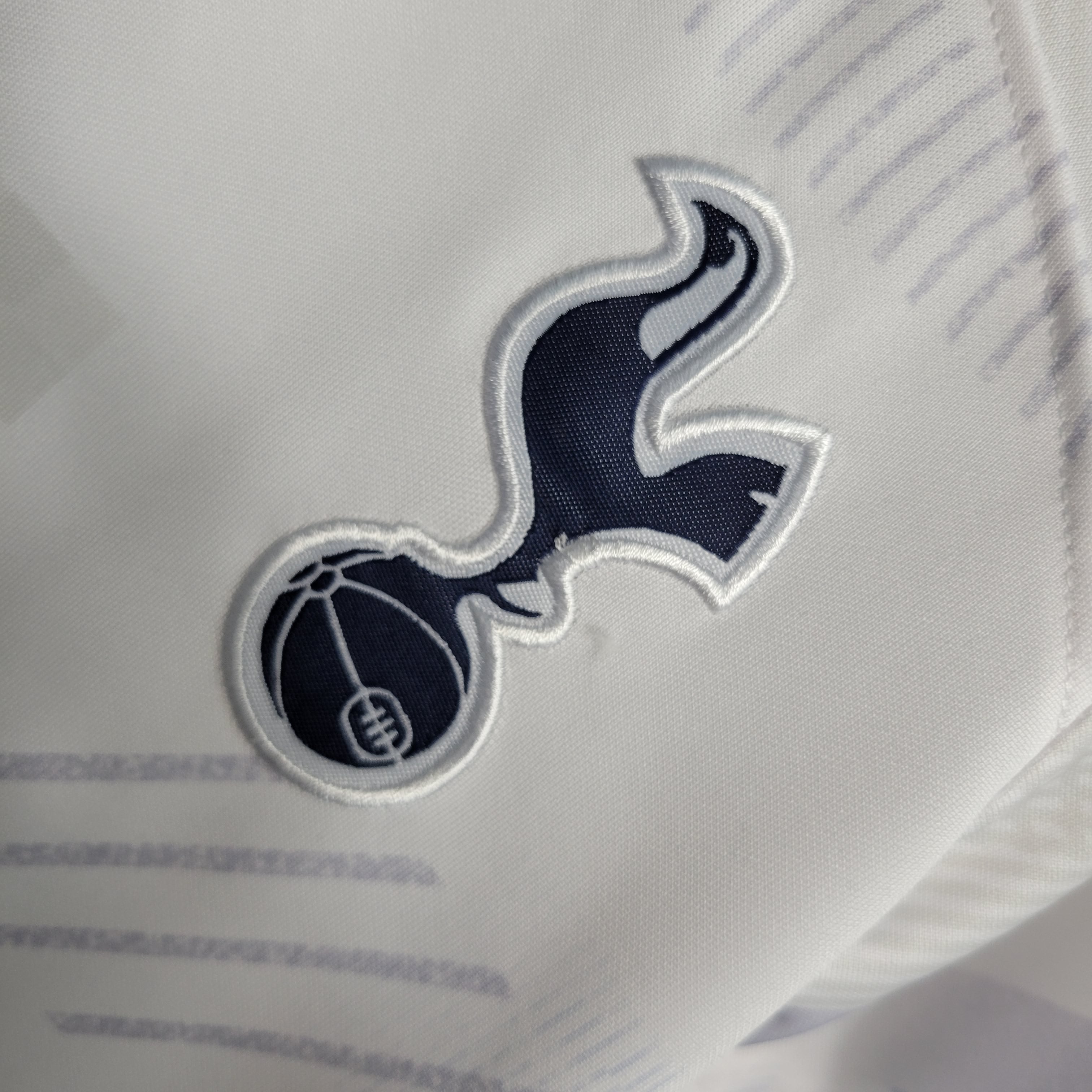 Tottenham 2023/24 Primera equipacion (Mini Conjunto)