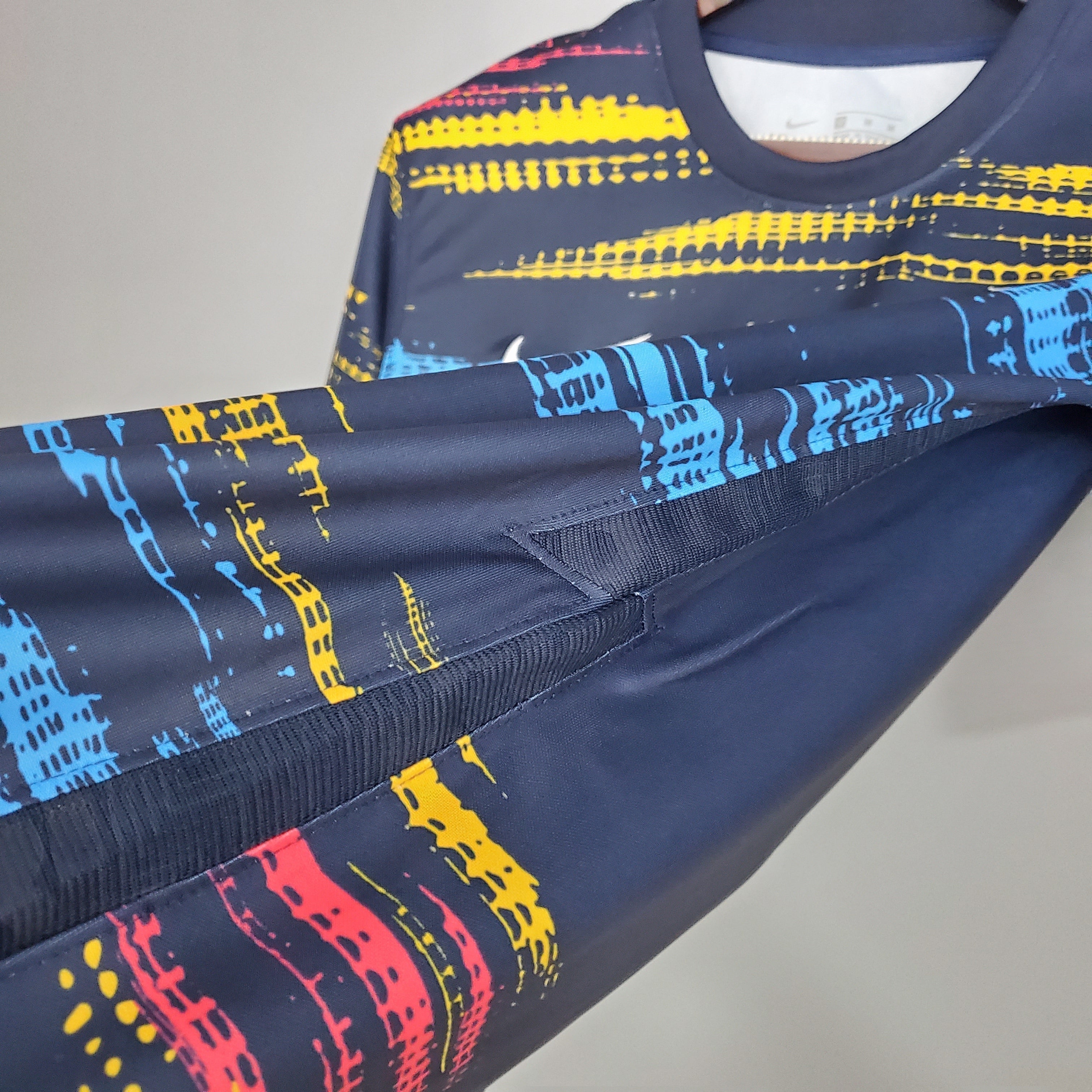 Red Bulls Leipzig 2021/22 (Segunda equipación)