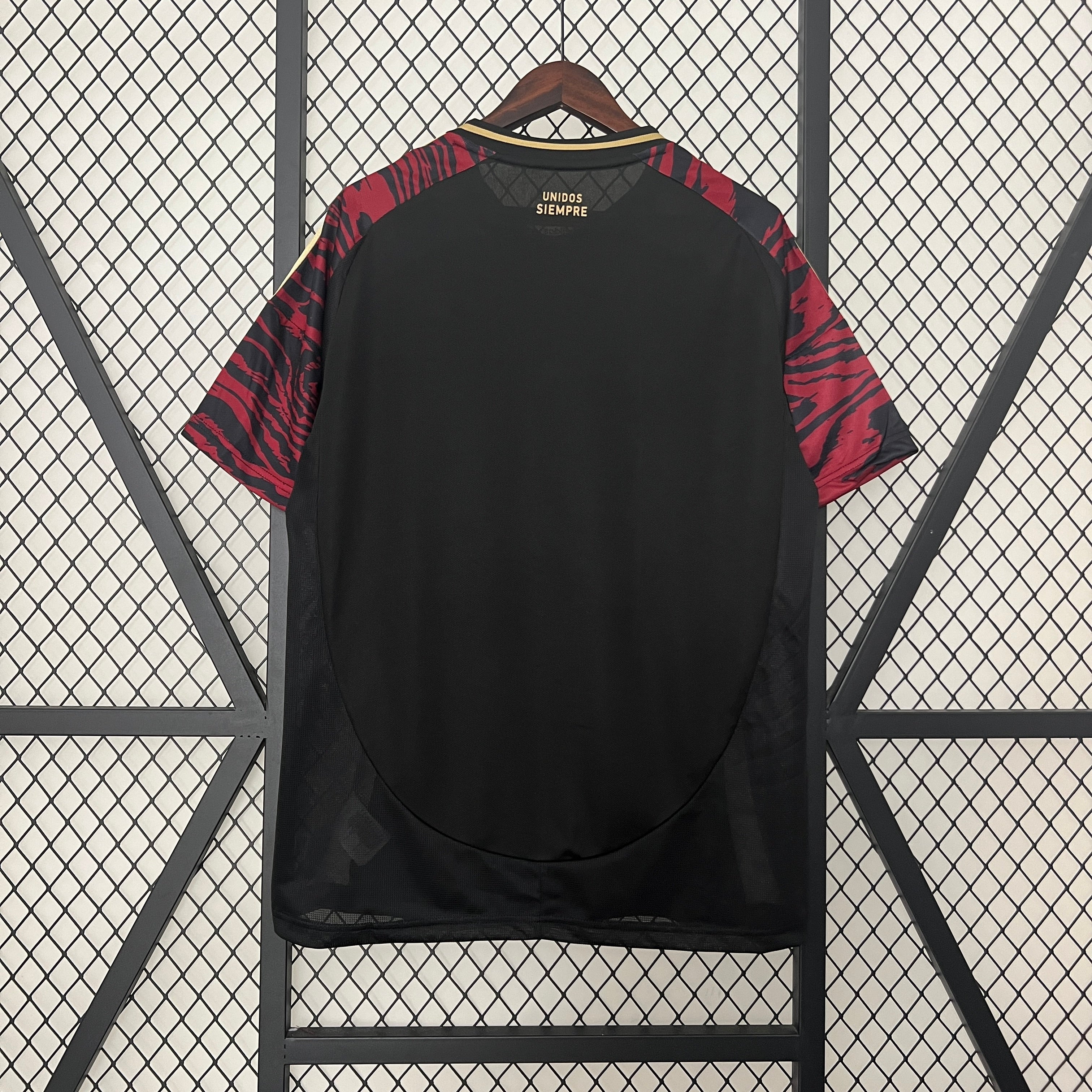 Perú 2024/25 (Segunda equipación)