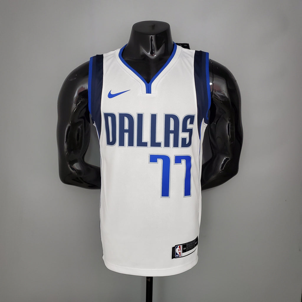 Dallas Maverick (lone ranger home white)