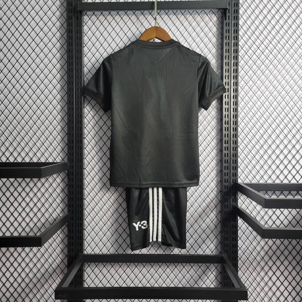 Real Madrid 2022/23 Y3 (Mini Conjunto)